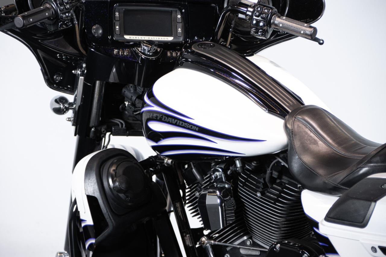 2015 Harley Davidson STREET GLIDE CVO