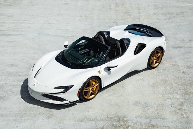 2024 Ferrari SF90 SPIDER