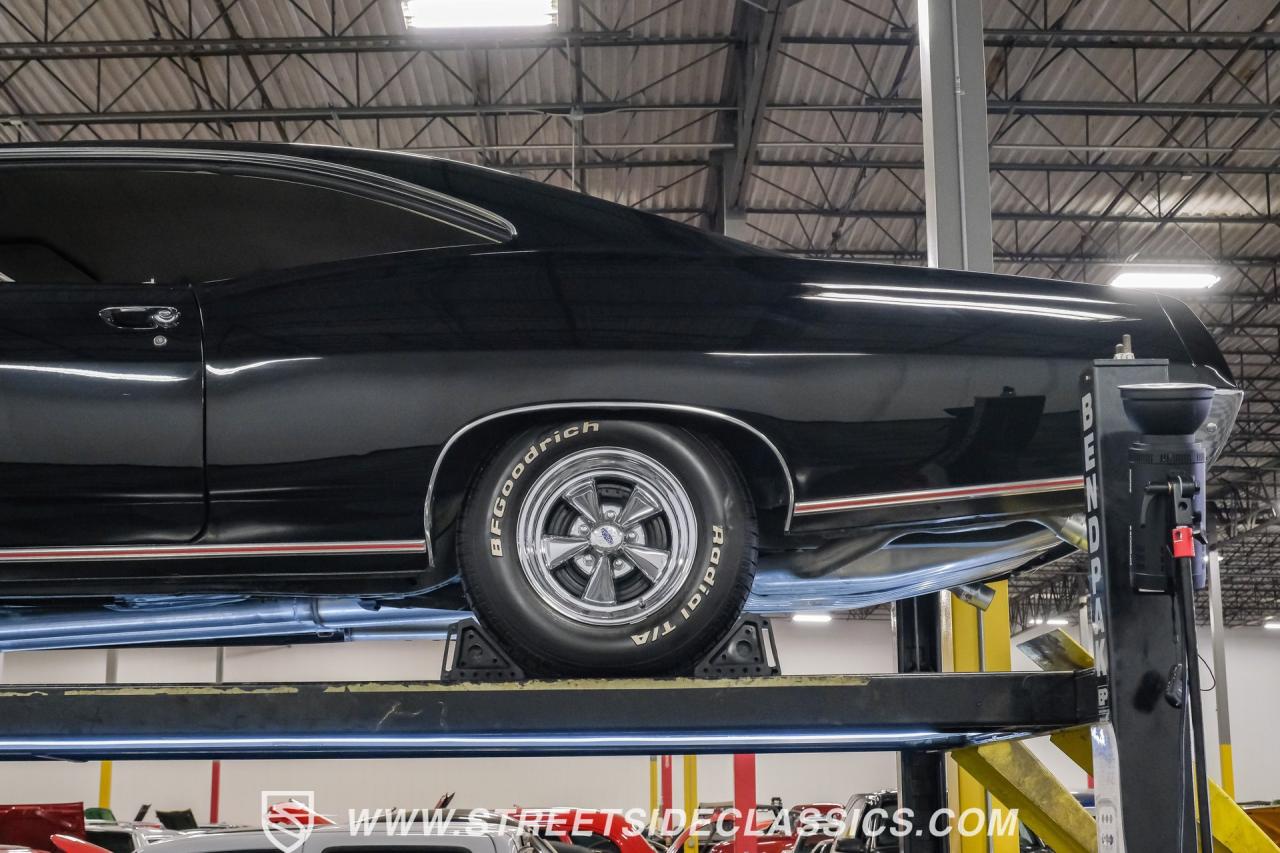 1967 Chevrolet Impala SS 572 Restomod