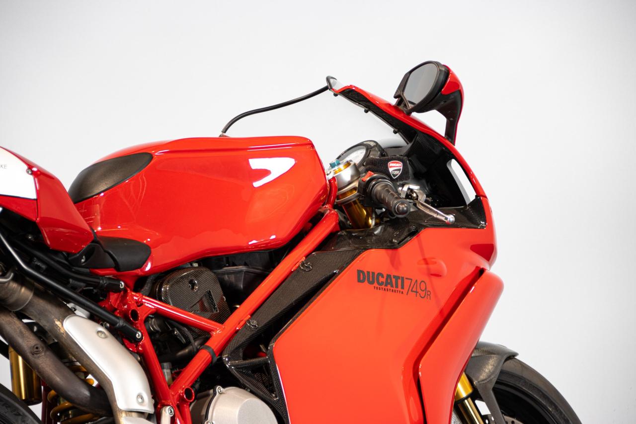 2004 Ducati 749 R