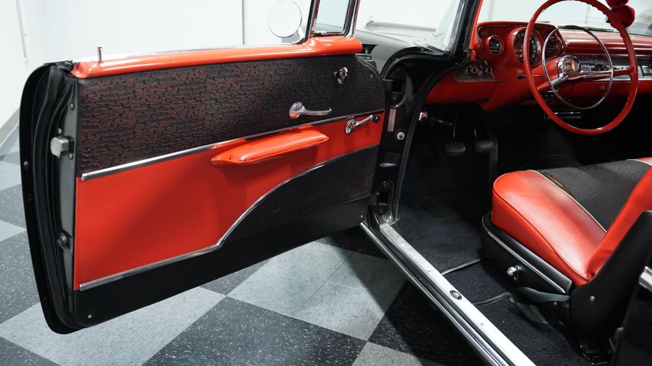 1957 Chevrolet Bel Air 2 Door Hardtop