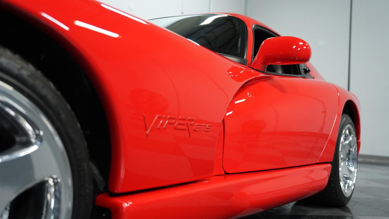 2001 Dodge Viper GTS