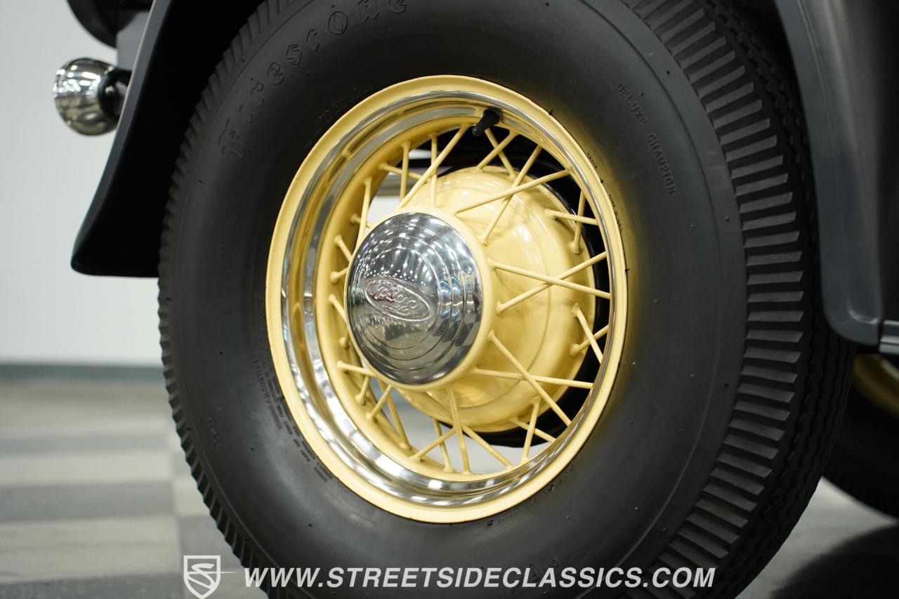 1928 Ford Model A Roadster Pickup