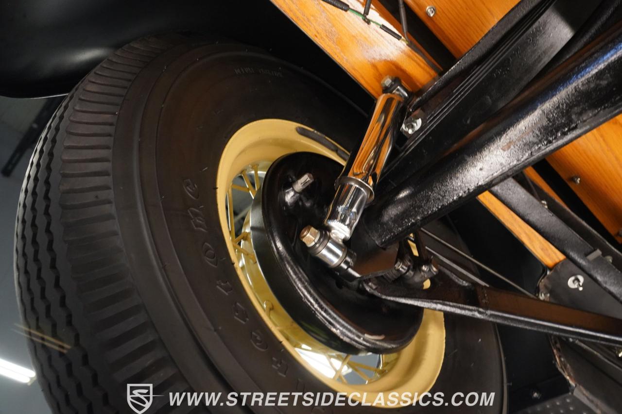 1928 Ford Model A Roadster Pickup