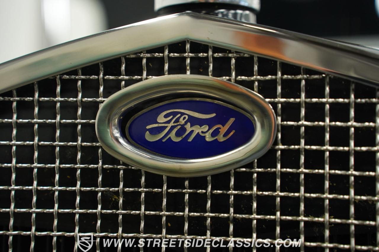 1928 Ford Model A Roadster Pickup