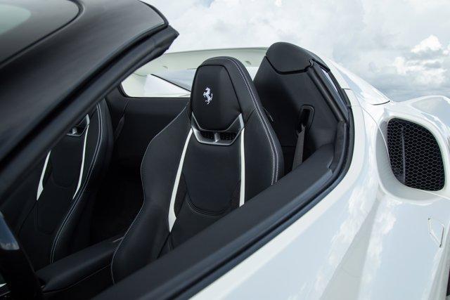 2025 Ferrari 296 GTS