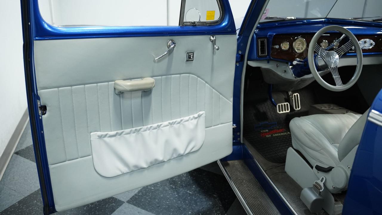 1946 Ford Tudor Sedan