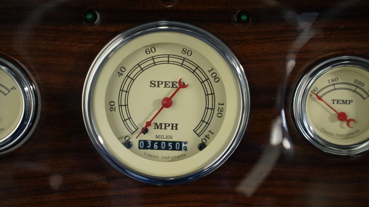 1946 Ford Tudor Sedan