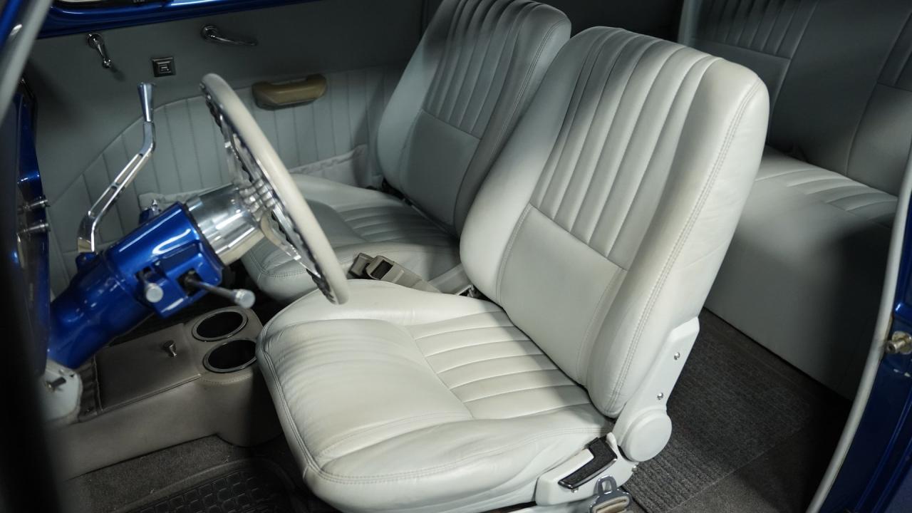 1946 Ford Tudor Sedan