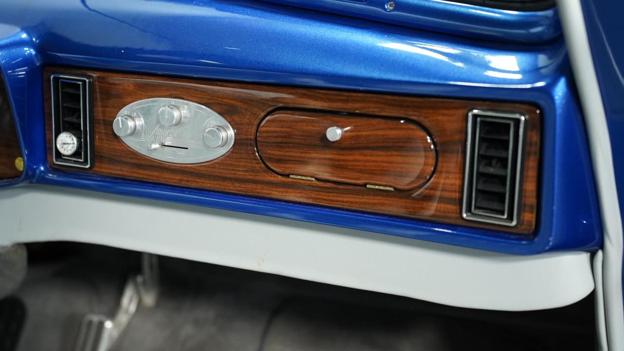 1946 Ford Tudor Sedan