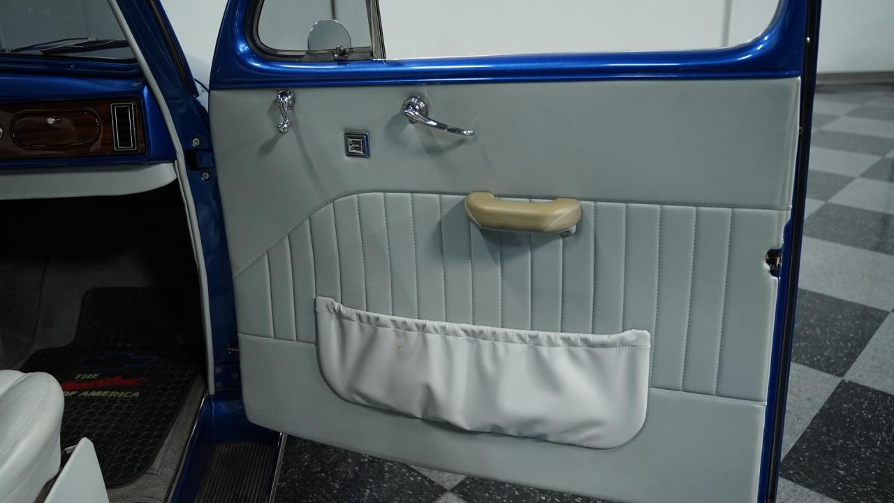 1946 Ford Tudor Sedan