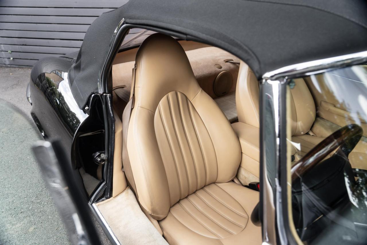 2003 Jaguar E-TYPE V8 S