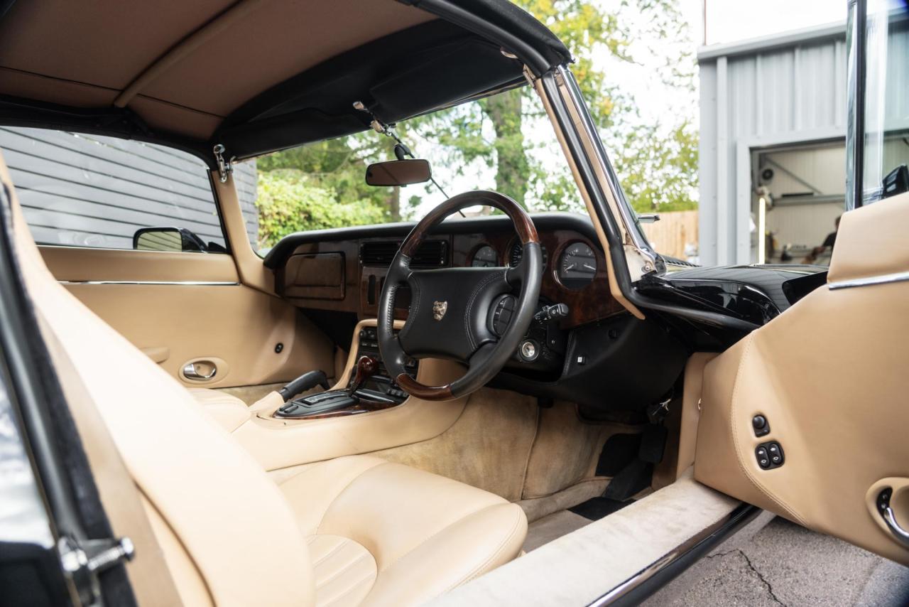 2003 Jaguar E-TYPE V8 S