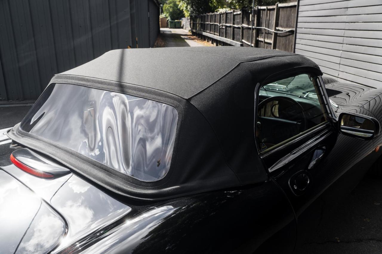 2003 Jaguar E-TYPE V8 S