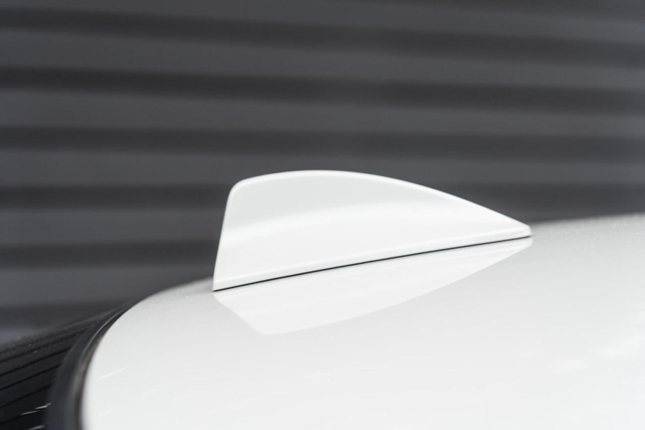 2012 BMW ALPINA B3 GT3