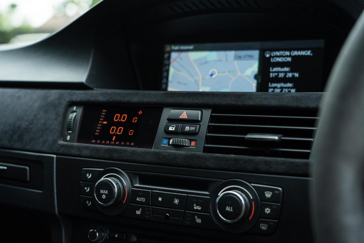 2012 BMW ALPINA B3 GT3