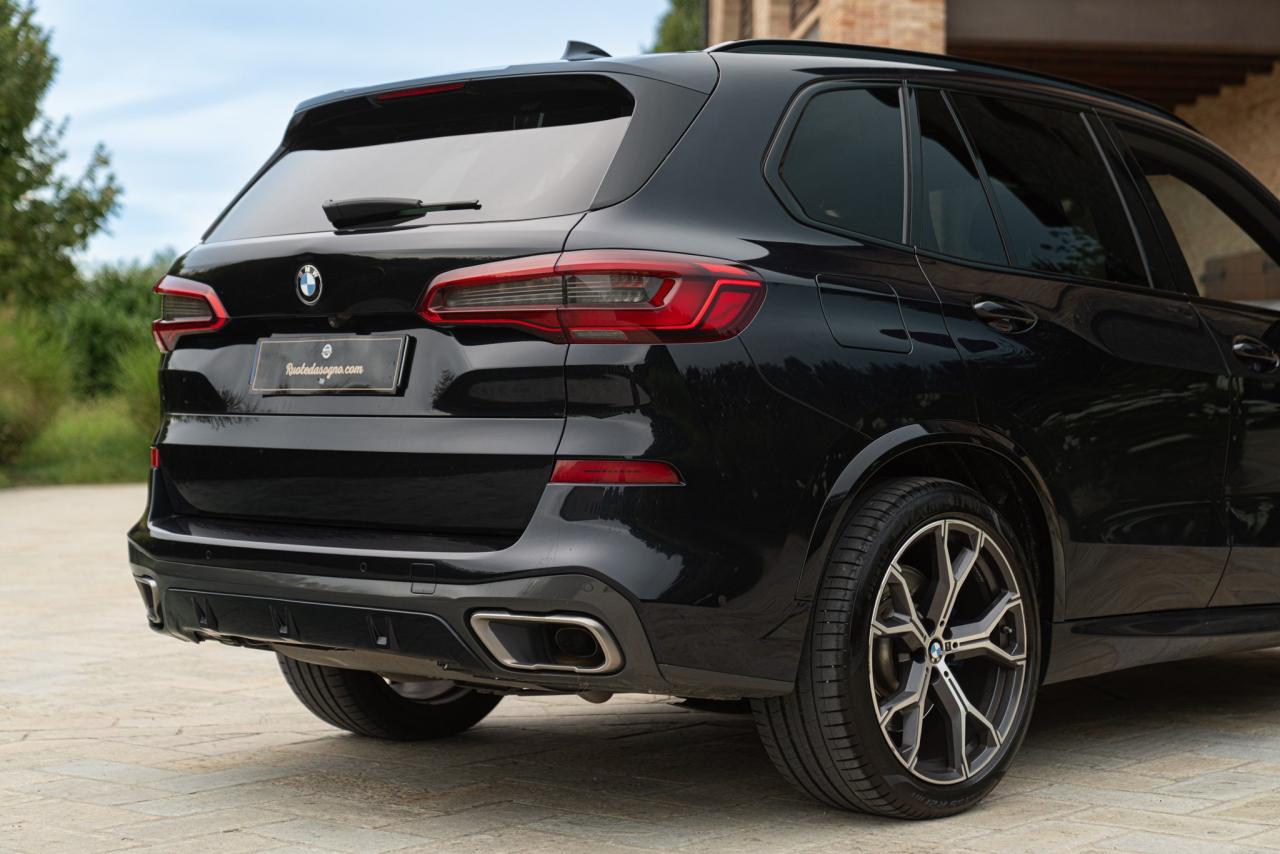 2019 BMW X5 M 50D
