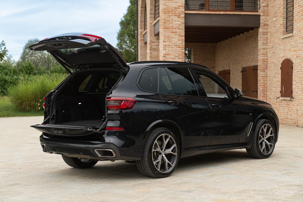 2019 BMW X5 M 50D