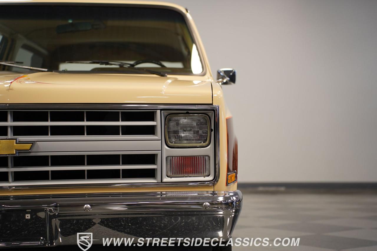 1987 GMC Suburban Custom