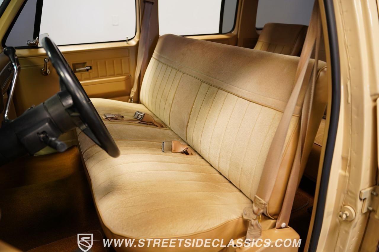 1987 GMC Suburban Custom