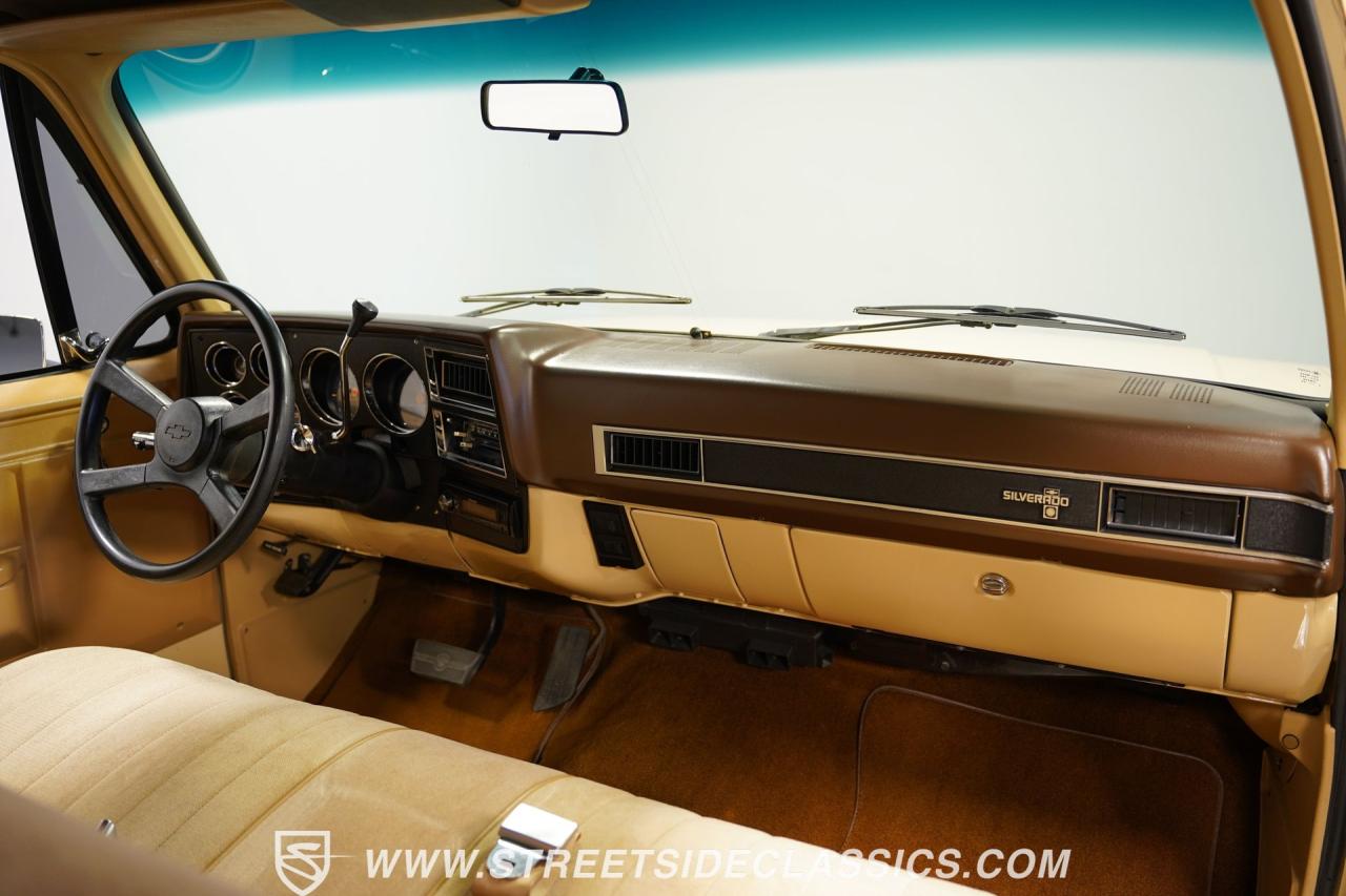 1987 GMC Suburban Custom