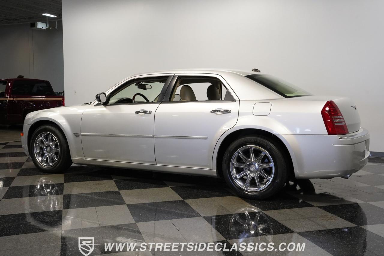 2005 Chrysler 300C