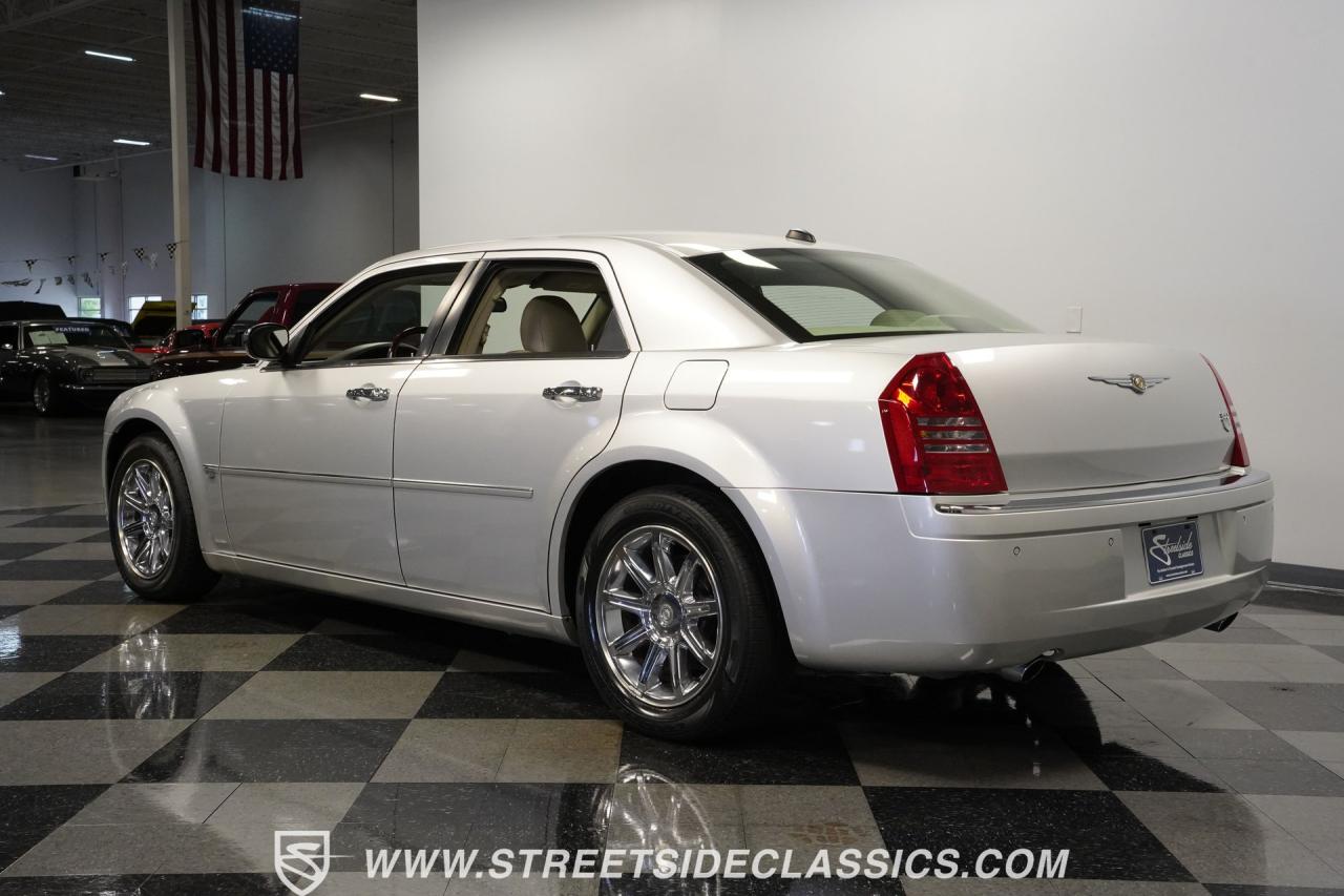 2005 Chrysler 300C