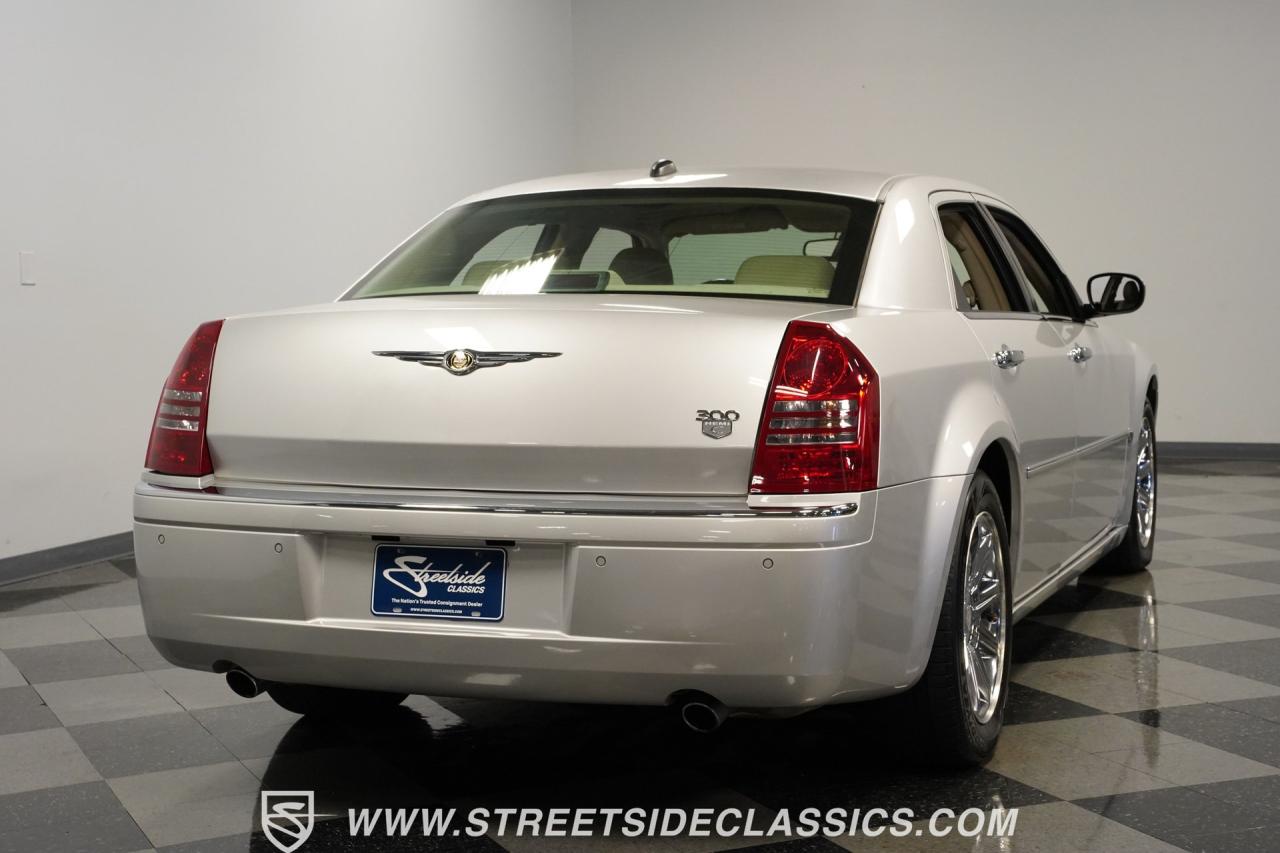 2005 Chrysler 300C