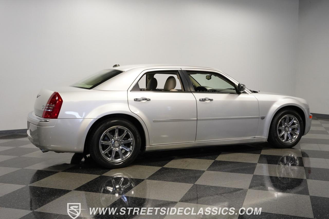 2005 Chrysler 300C