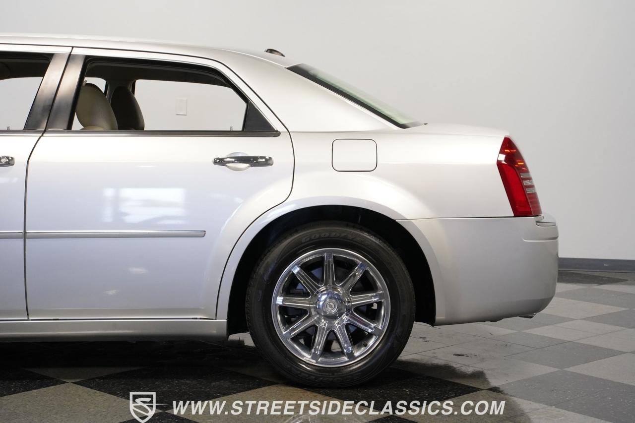 2005 Chrysler 300C