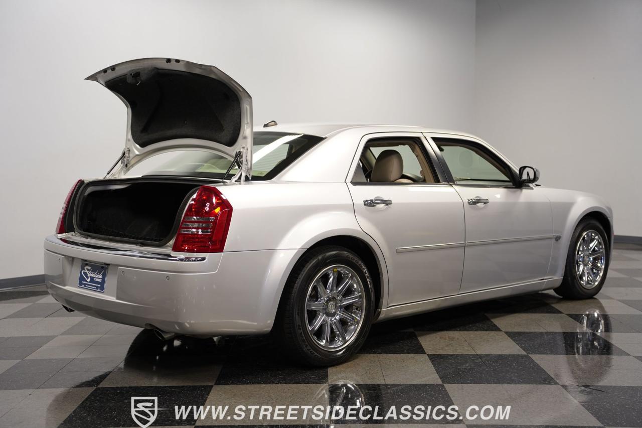 2005 Chrysler 300C