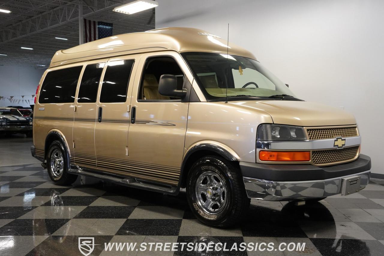 2006 Chevrolet 7 Passenger  Sherrod Conversion Van