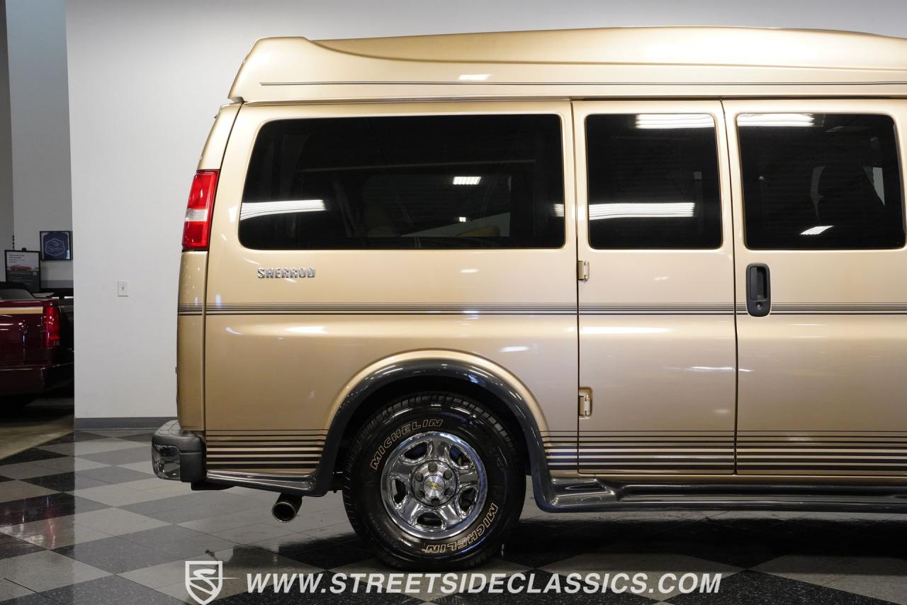 2006 Chevrolet 7 Passenger  Sherrod Conversion Van