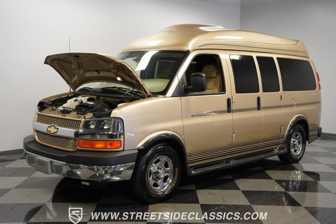 2006 Chevrolet 7 Passenger  Sherrod Conversion Van