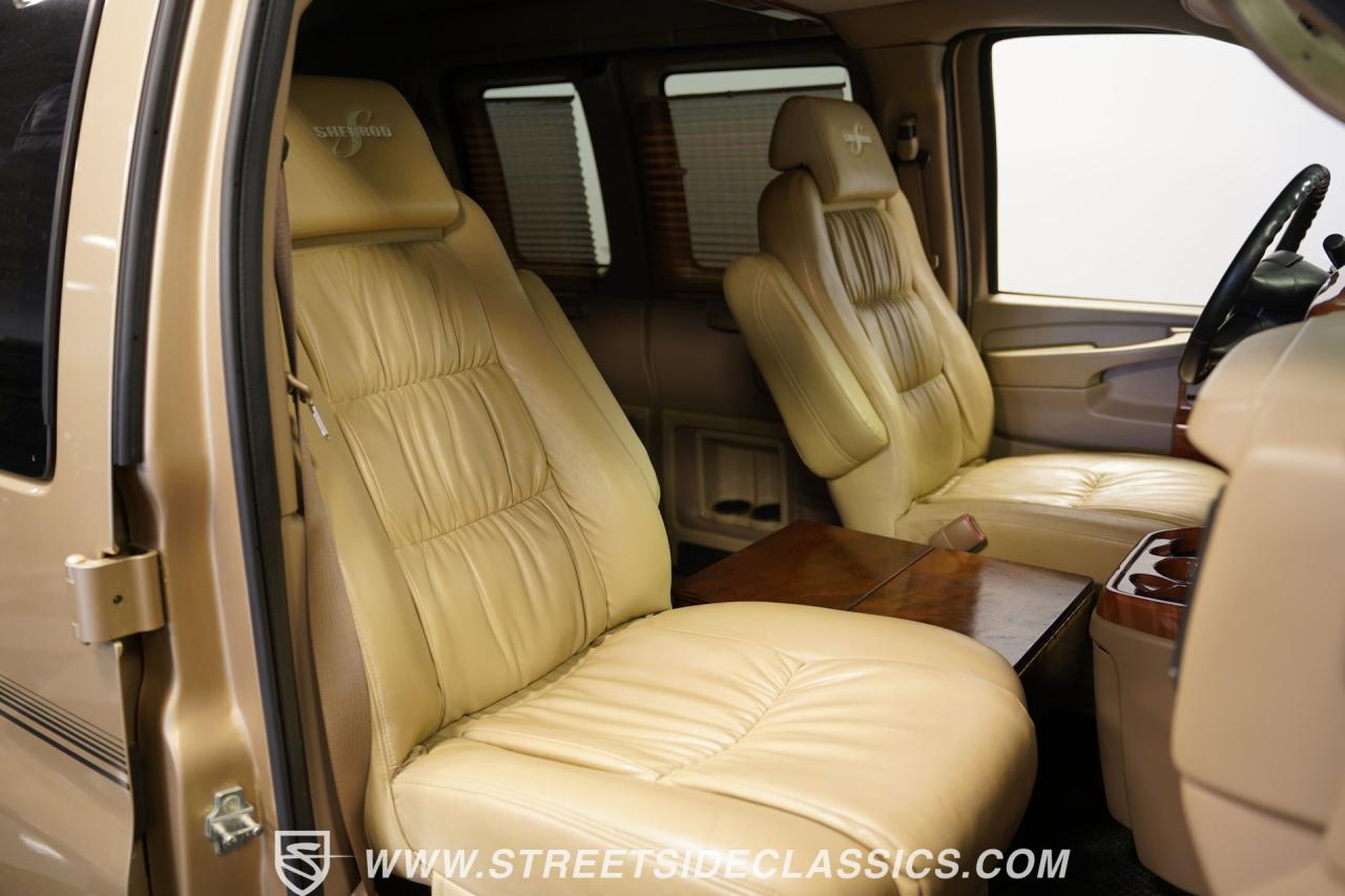 2006 Chevrolet 7 Passenger  Sherrod Conversion Van