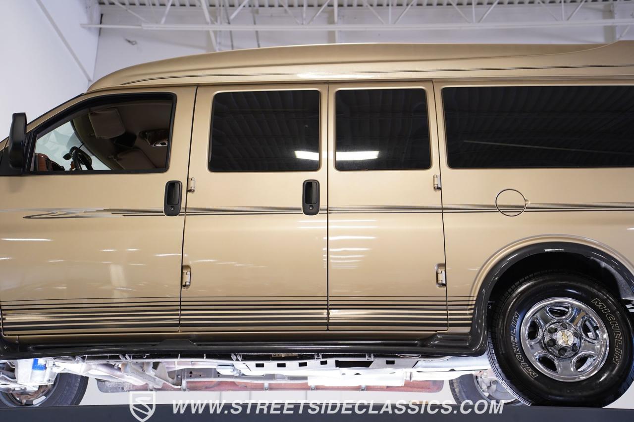 2006 Chevrolet 7 Passenger  Sherrod Conversion Van