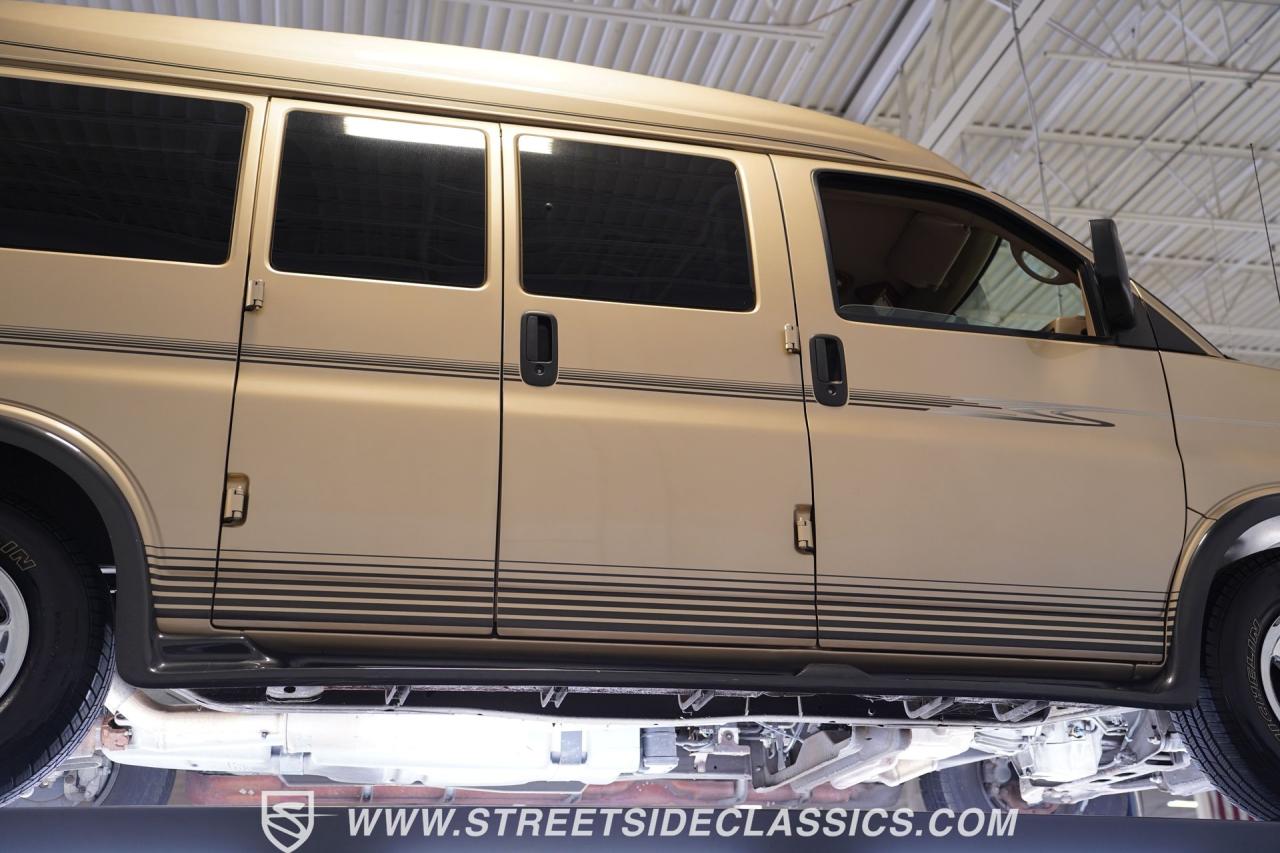 2006 Chevrolet 7 Passenger  Sherrod Conversion Van