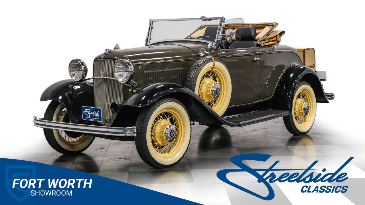 1932 Ford Model 18 V-8 Roadster Deluxe