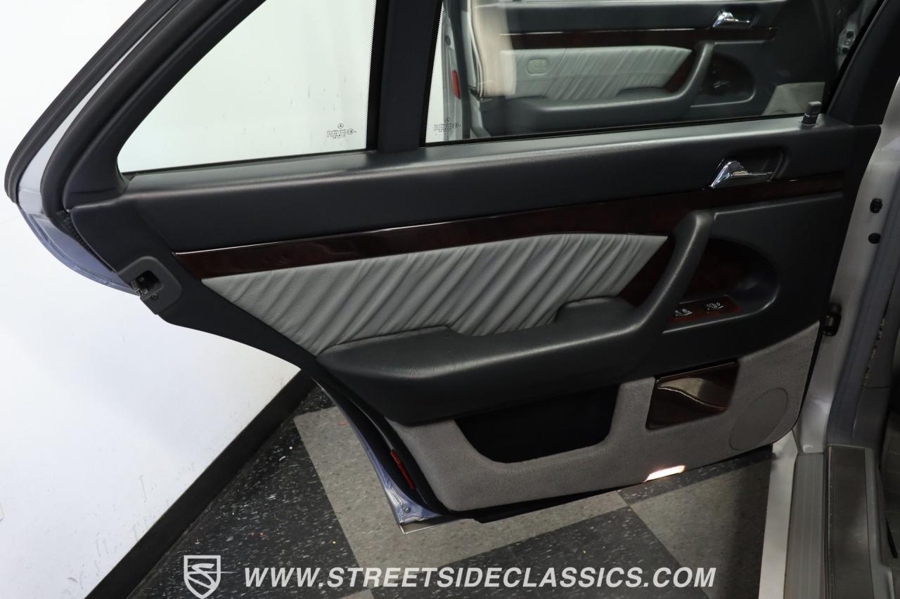 1999 Mercedes - Benz S500