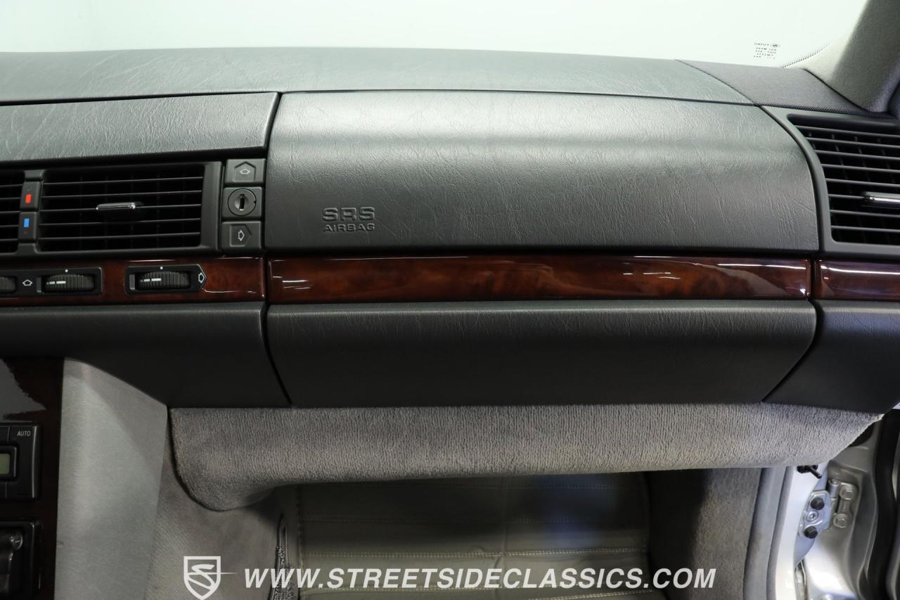 1999 Mercedes - Benz S500