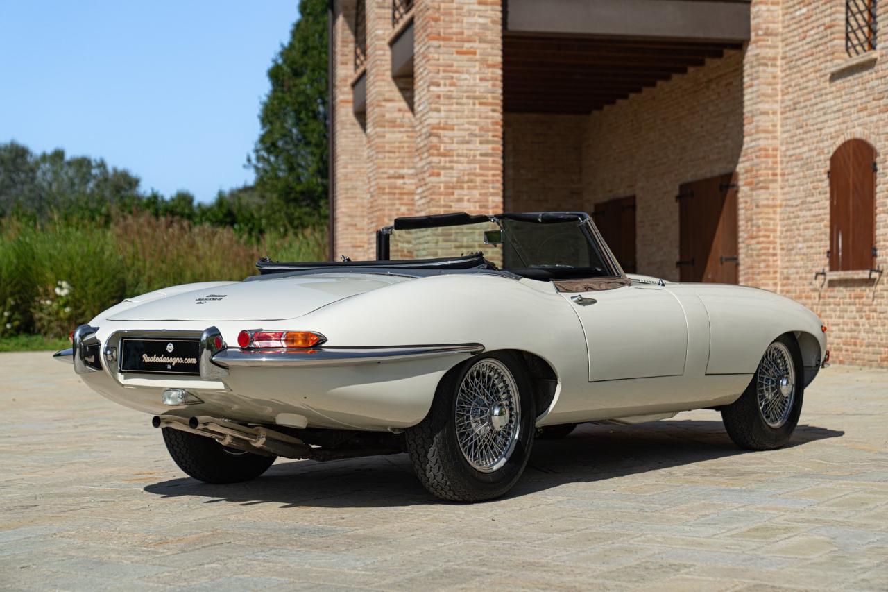 1968 Jaguar E-TYPE I&deg; SERIE 4.2 ROADSTER