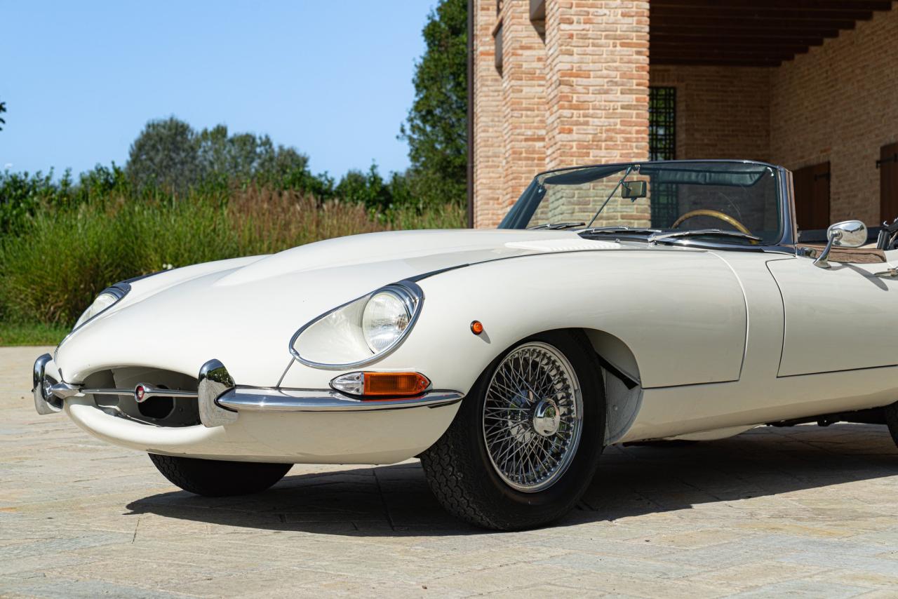 1968 Jaguar E-TYPE I&deg; SERIE 4.2 ROADSTER