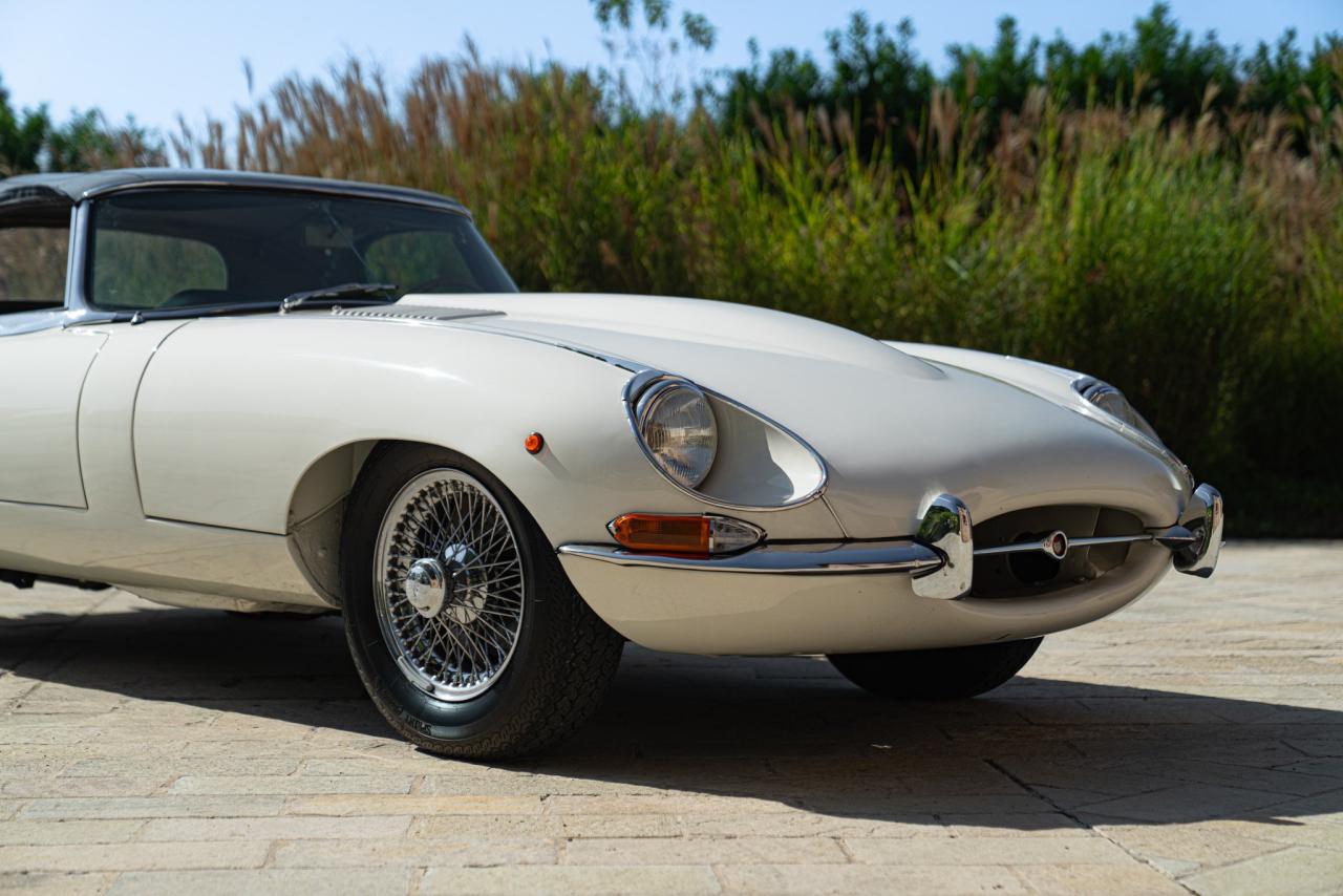 1968 Jaguar E-TYPE I&deg; SERIE 4.2 ROADSTER