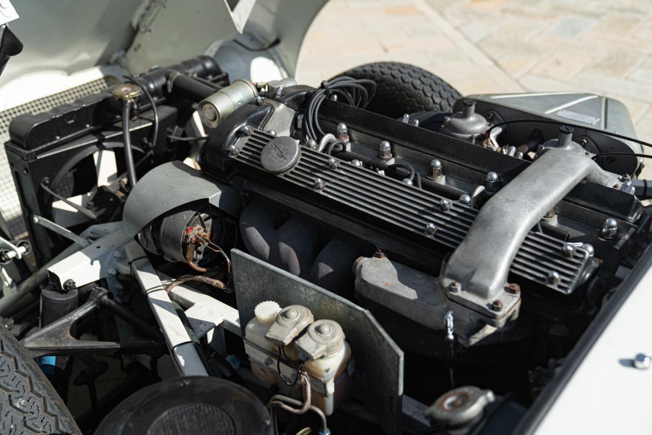 1968 Jaguar E-TYPE I&deg; SERIE 4.2 ROADSTER