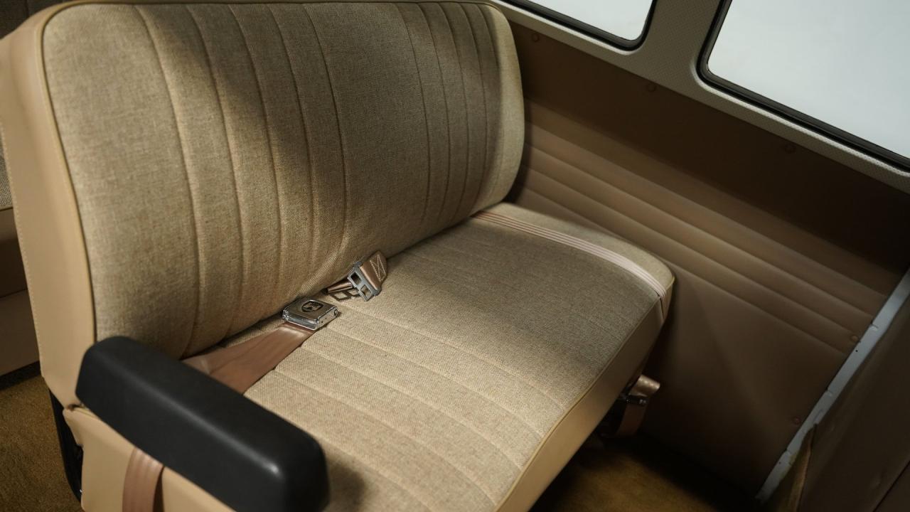1966 Volkswagen 13 Window Deluxe Walkthrough Bus