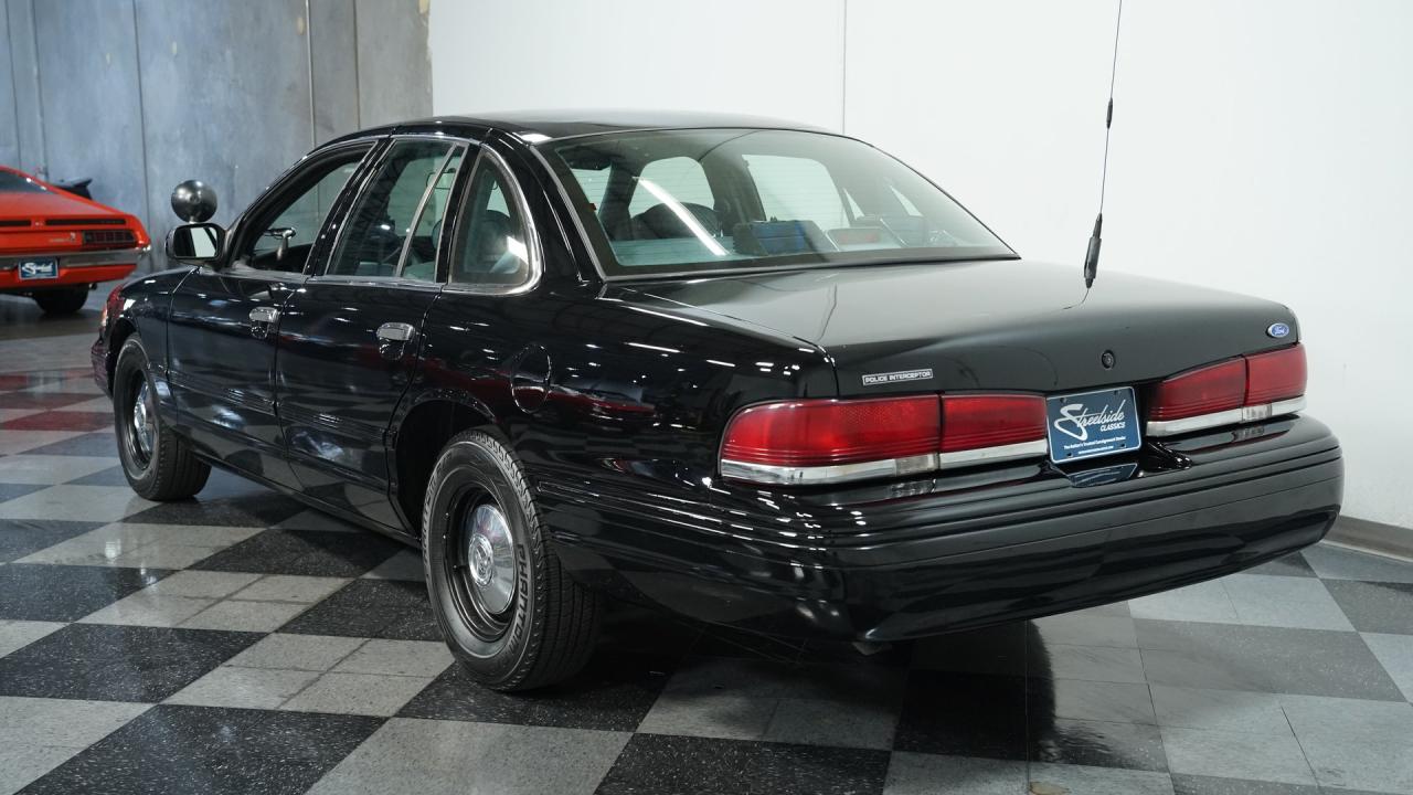 1997 Ford Crown Victoria