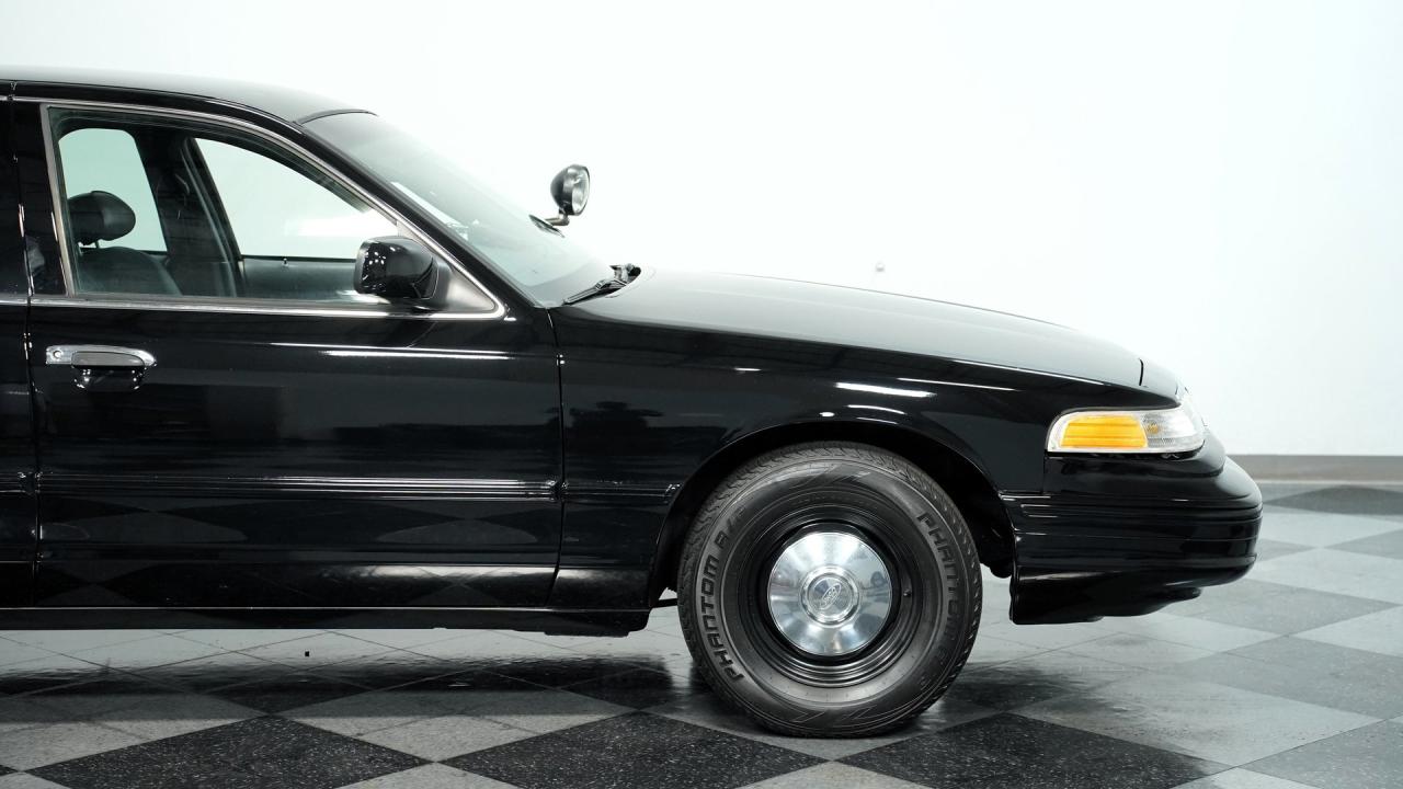 1997 Ford Crown Victoria