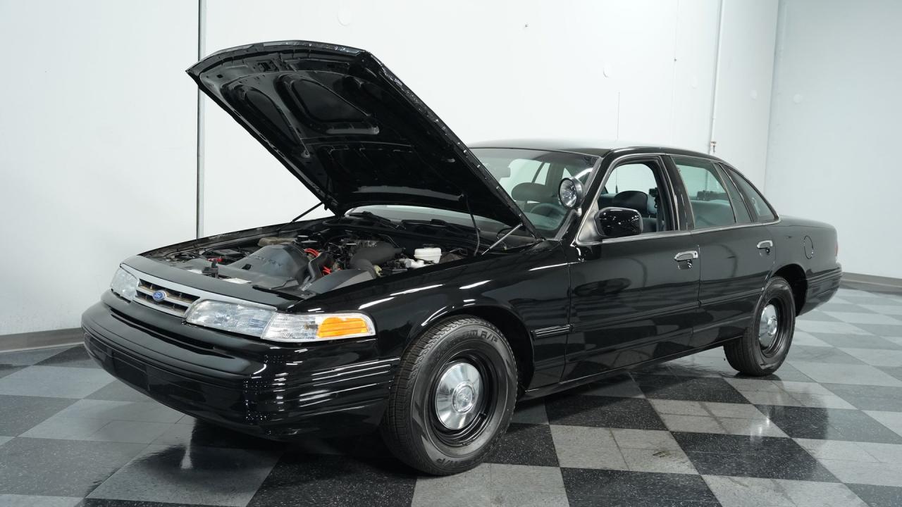 1997 Ford Crown Victoria