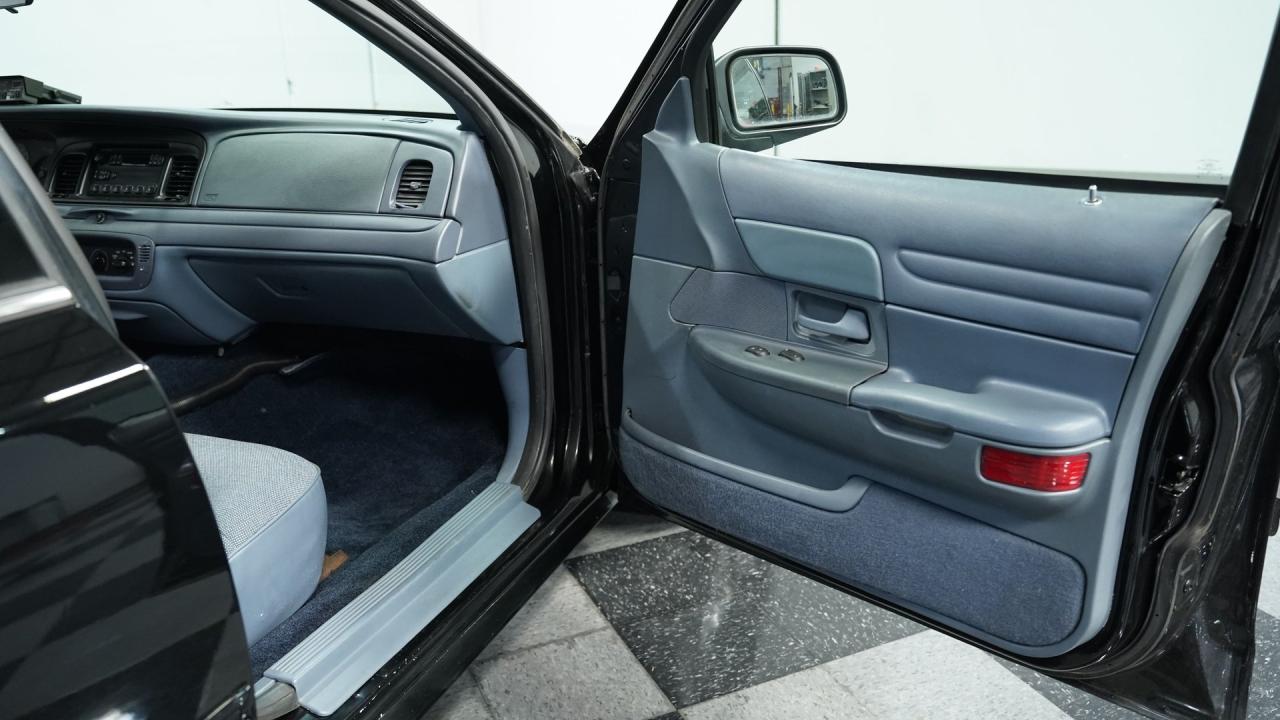 1997 Ford Crown Victoria