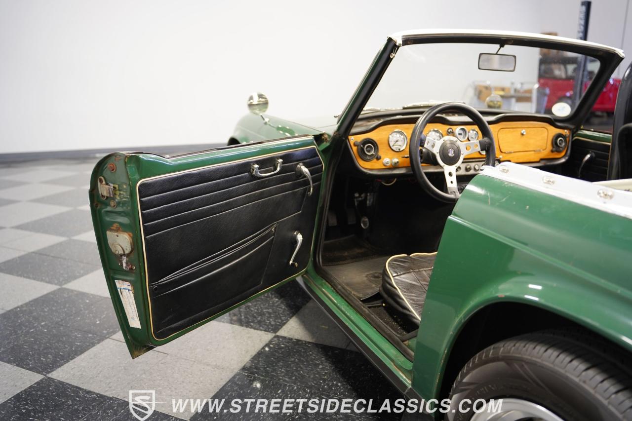 1964 Triumph TR4 Convertible Restomod